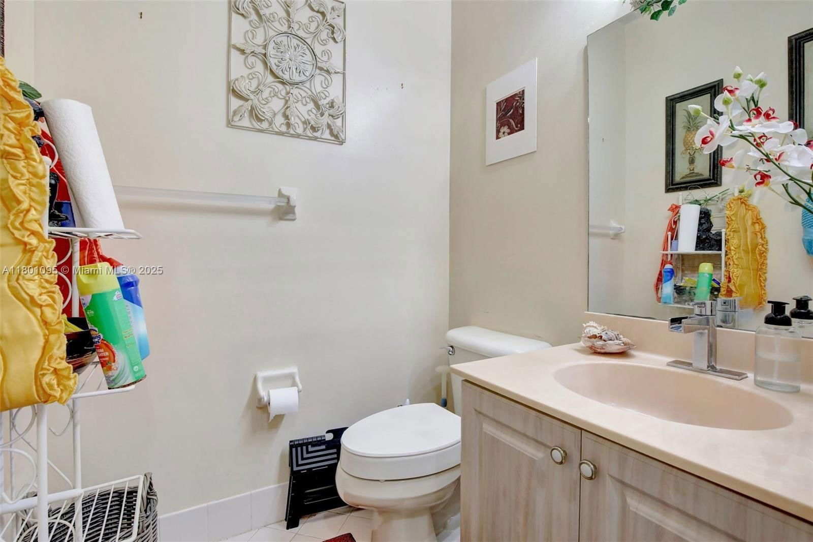 Real estate property located at 1562 157th Ave, Broward, Canary Bay At Towngate, Pembroke Pines, FL