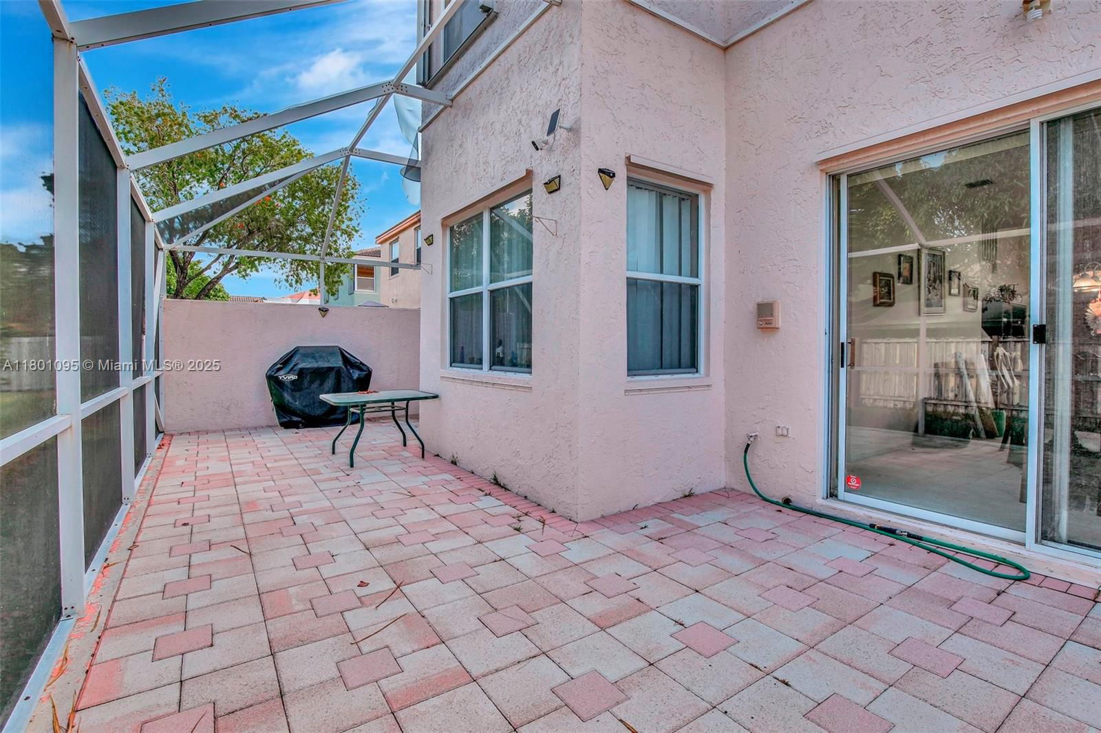 Real estate property located at 1562 157th Ave, Broward, Canary Bay At Towngate, Pembroke Pines, FL