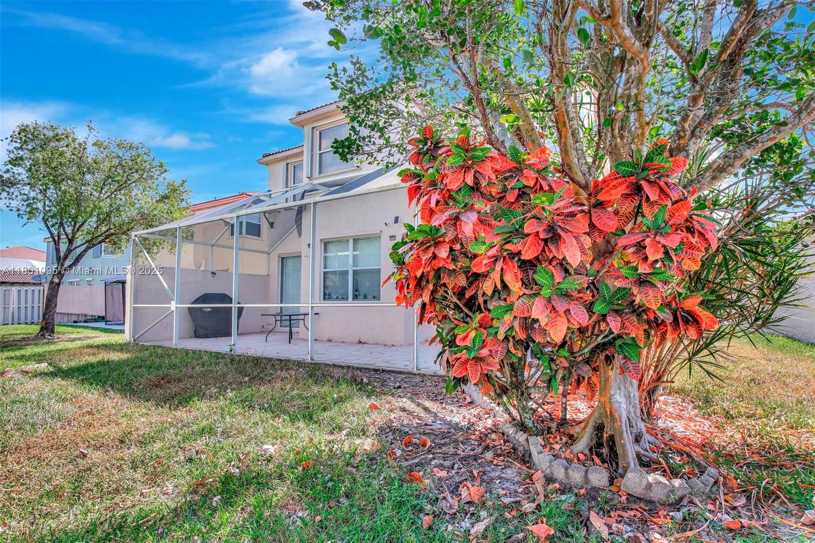 Real estate property located at 1562 157th Ave, Broward, Canary Bay At Towngate, Pembroke Pines, FL