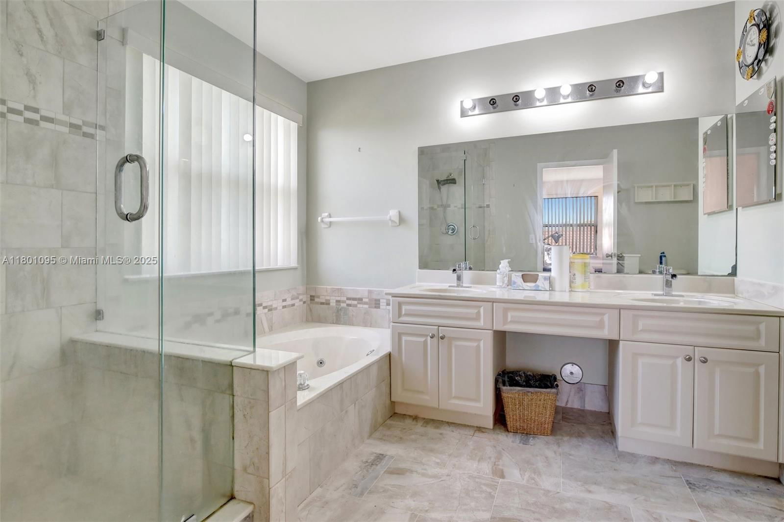 Real estate property located at 1562 157th Ave, Broward, Canary Bay At Towngate, Pembroke Pines, FL