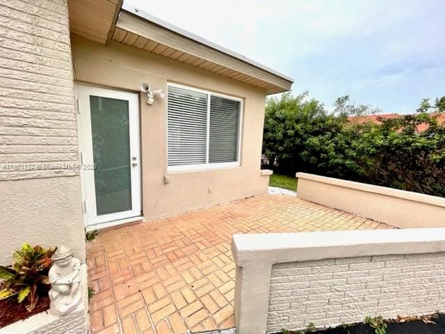 Real estate property located at 1900 180th St, Miami-dade, Fulford By The Sea, North Miami Beach, FL