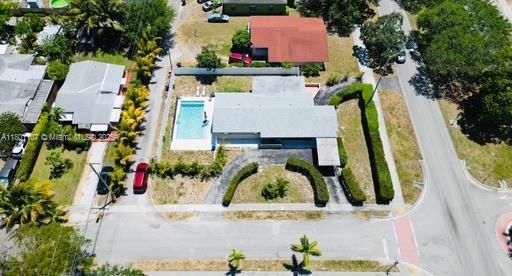 Real estate property located at 1900 180th St, Miami-dade, Fulford By The Sea, North Miami Beach, FL