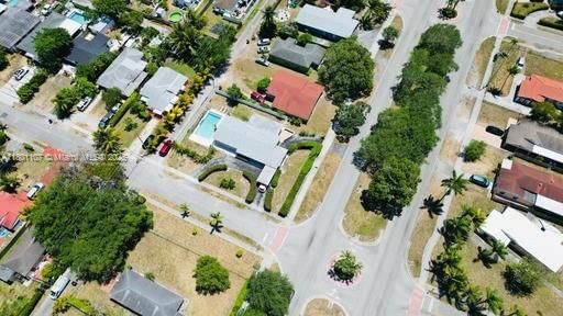 Real estate property located at 1900 180th St, Miami-dade, Fulford By The Sea, North Miami Beach, FL