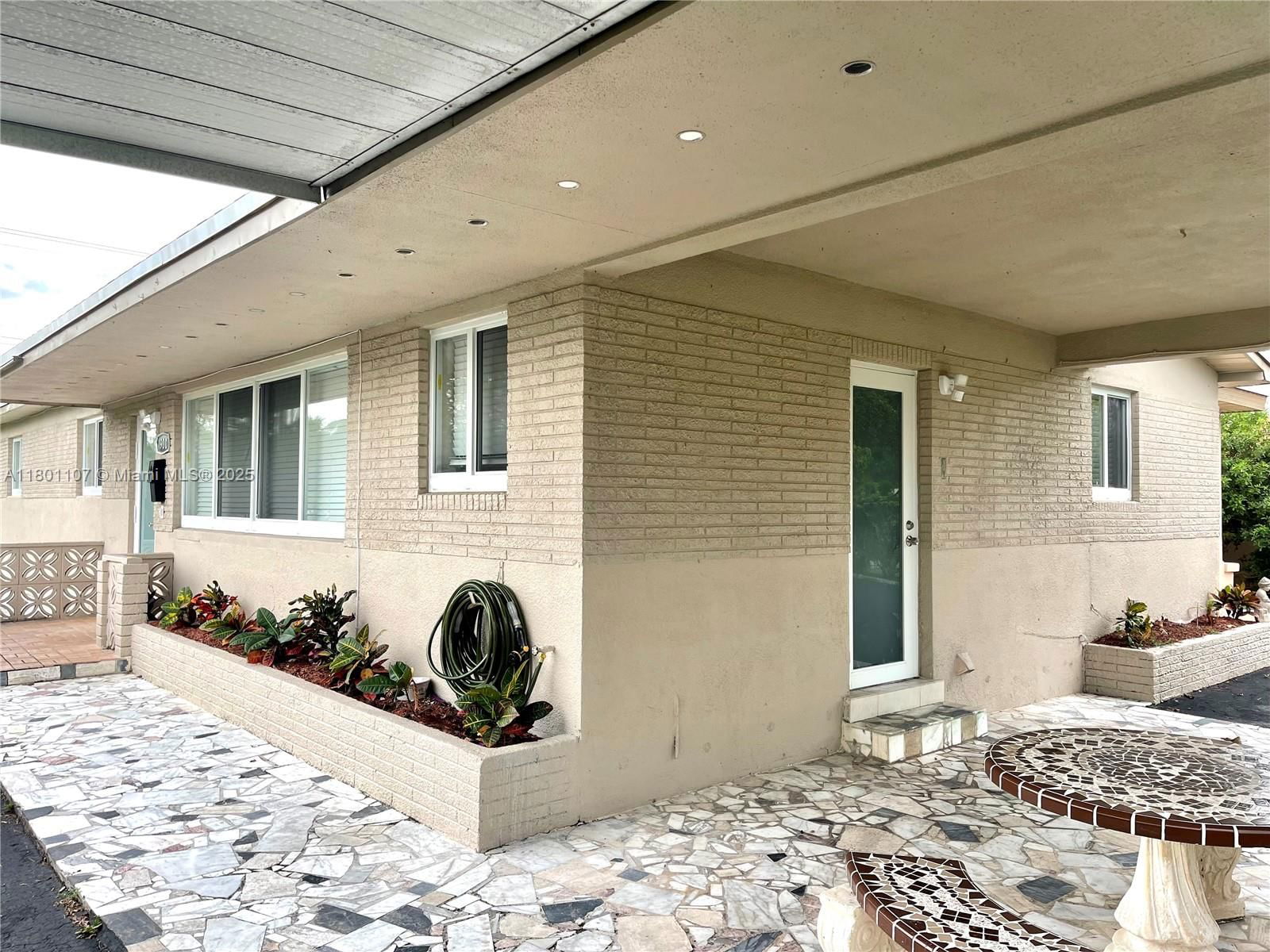 Real estate property located at 1900 180th St, Miami-dade, Fulford By The Sea, North Miami Beach, FL