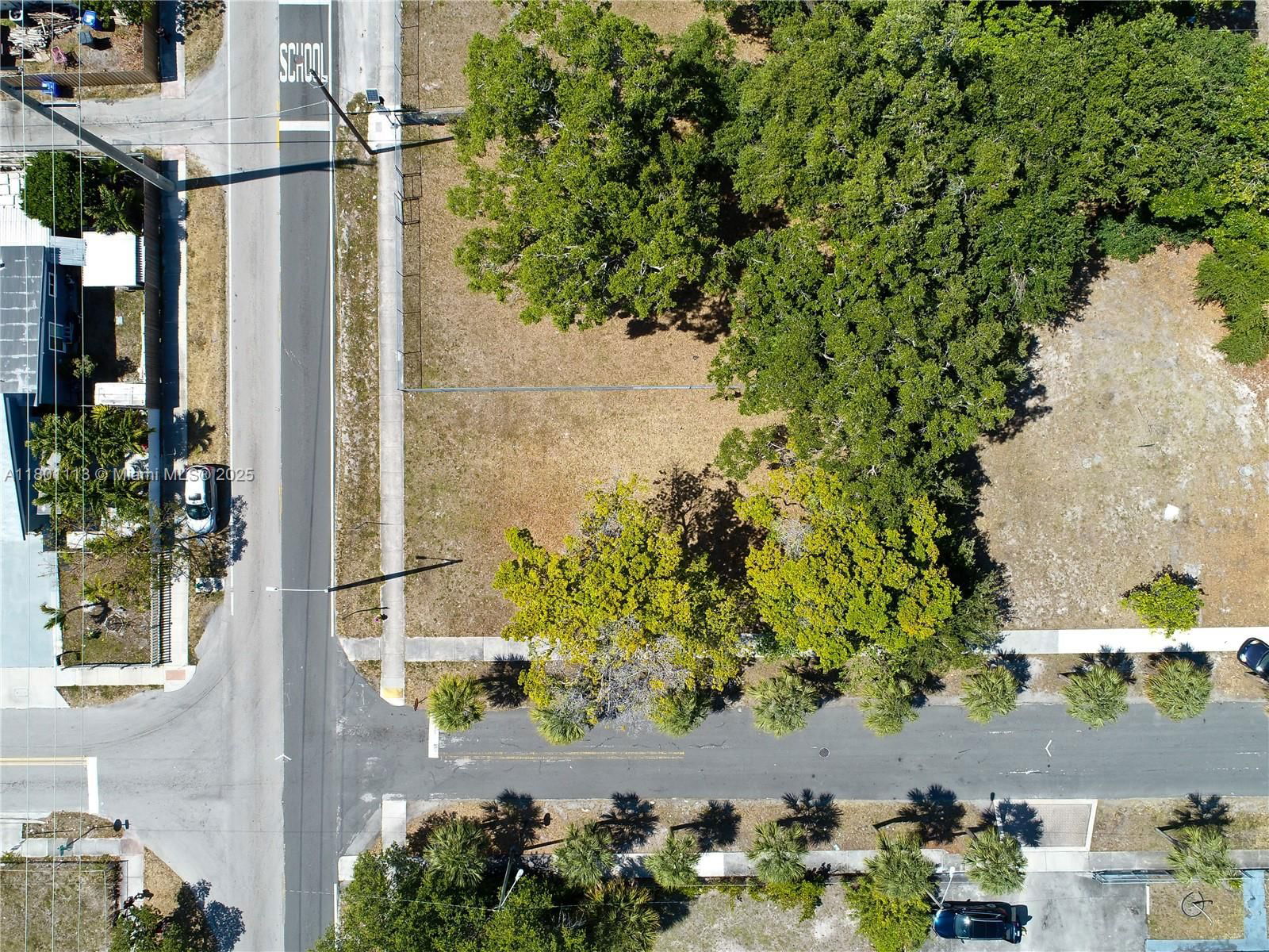 Real estate property located at 719 12th Ave, Broward, College Tract, Dania Beach, FL