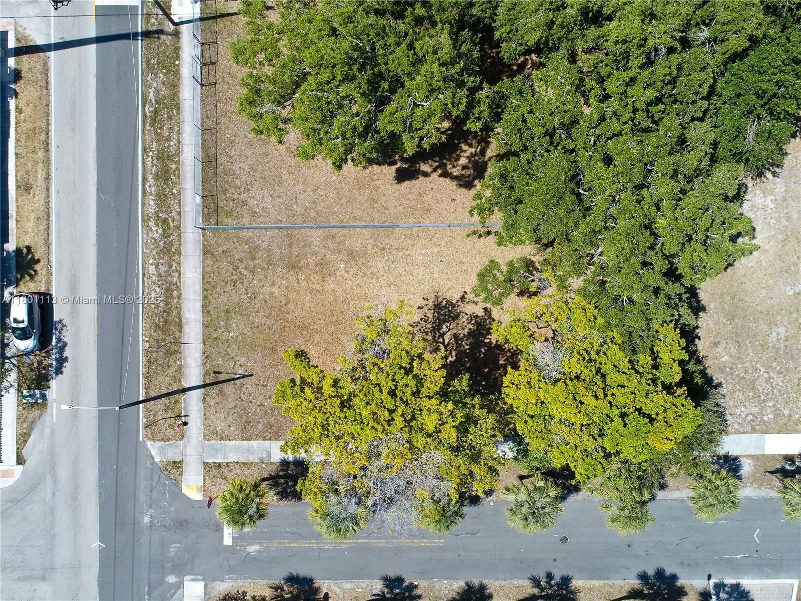 Real estate property located at 719 12th Ave, Broward, College Tract, Dania Beach, FL