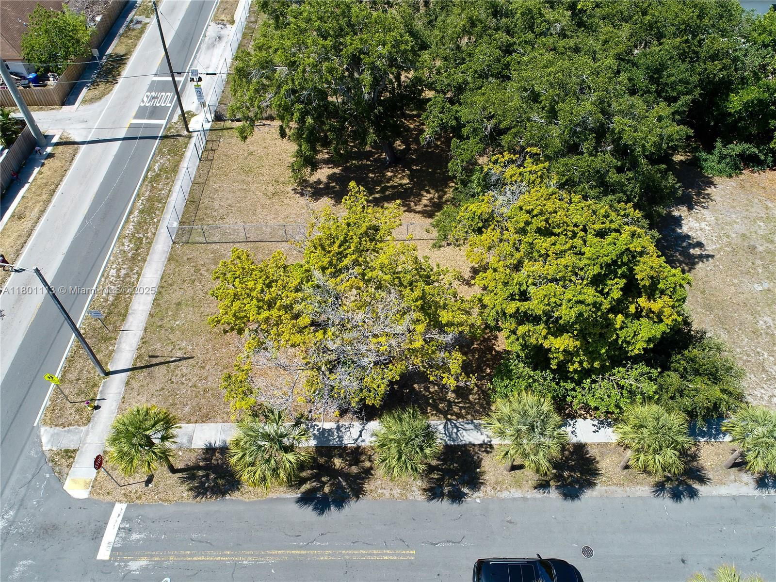 Real estate property located at 719 12th Ave, Broward, College Tract, Dania Beach, FL