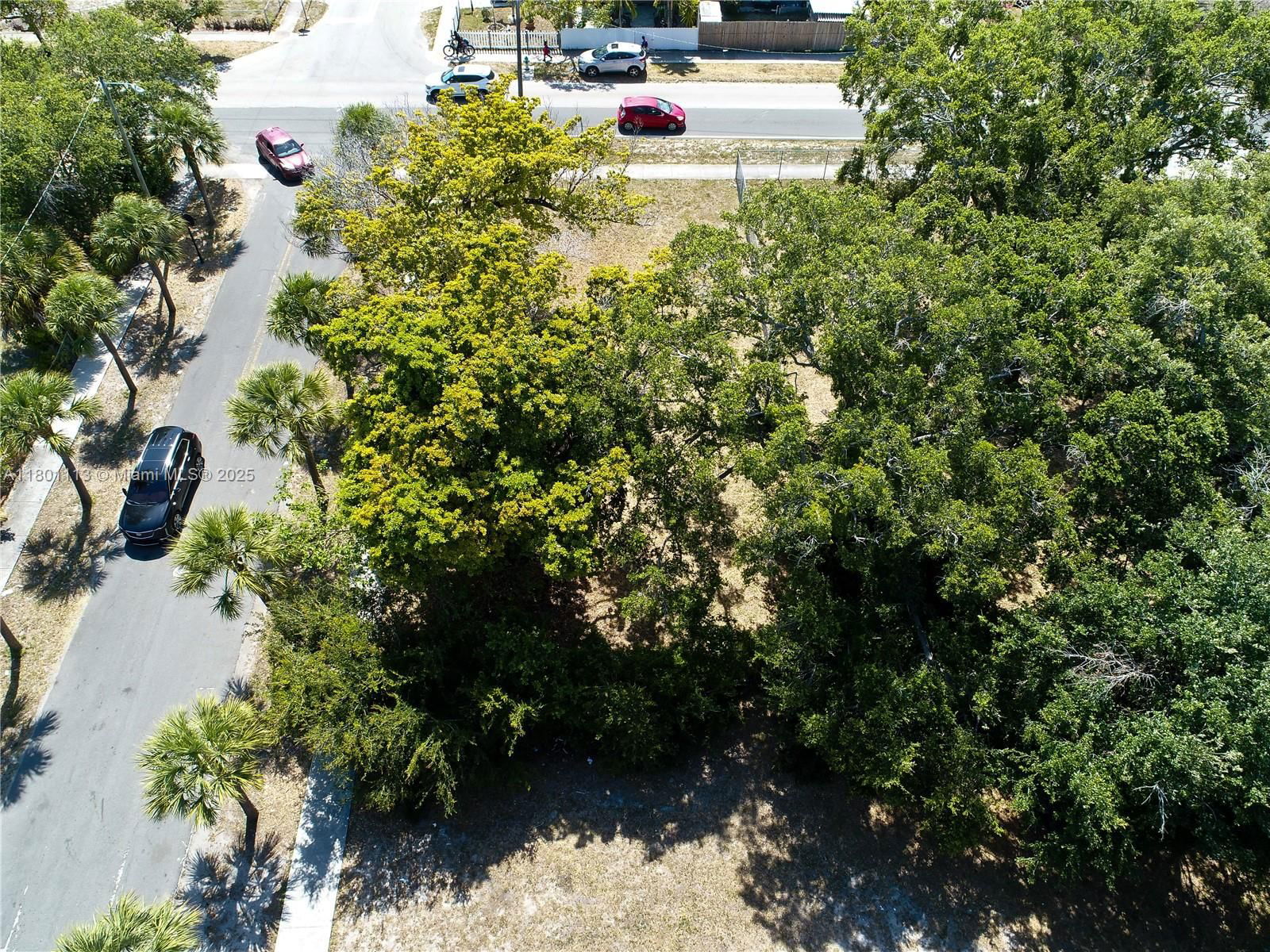 Real estate property located at 719 12th Ave, Broward, College Tract, Dania Beach, FL