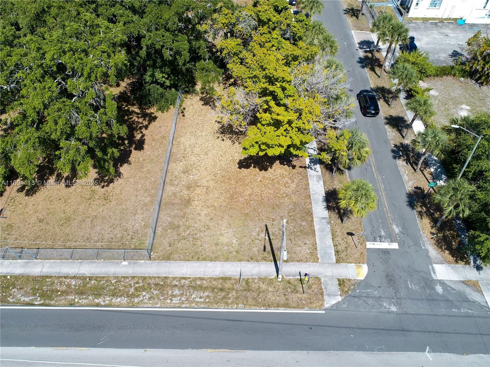 Real estate property located at 719 12th Ave, Broward, College Tract, Dania Beach, FL