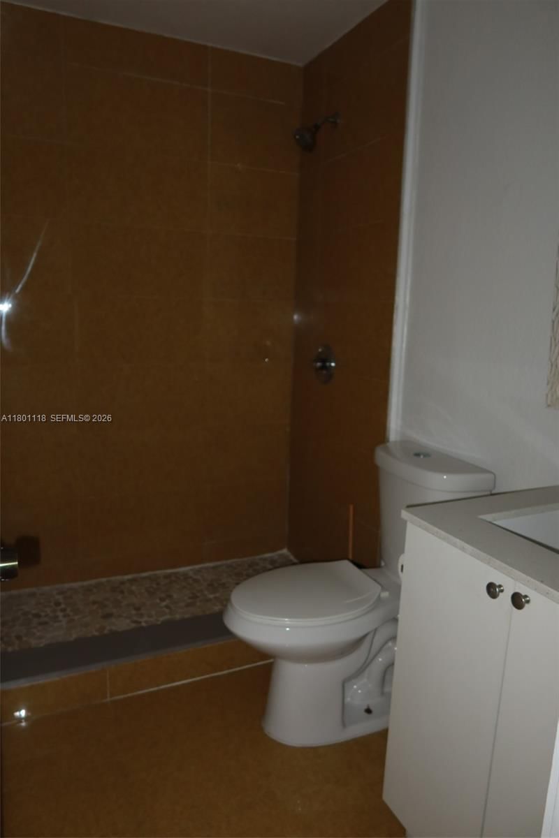 Real estate property located at 8098 99th Ter, Miami-dade, Hydra Villas At Samari, Hialeah Gardens, FL
