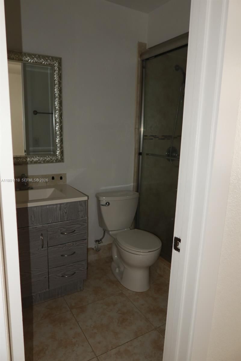 Real estate property located at 8098 99th Ter, Miami-dade, Hydra Villas At Samari, Hialeah Gardens, FL