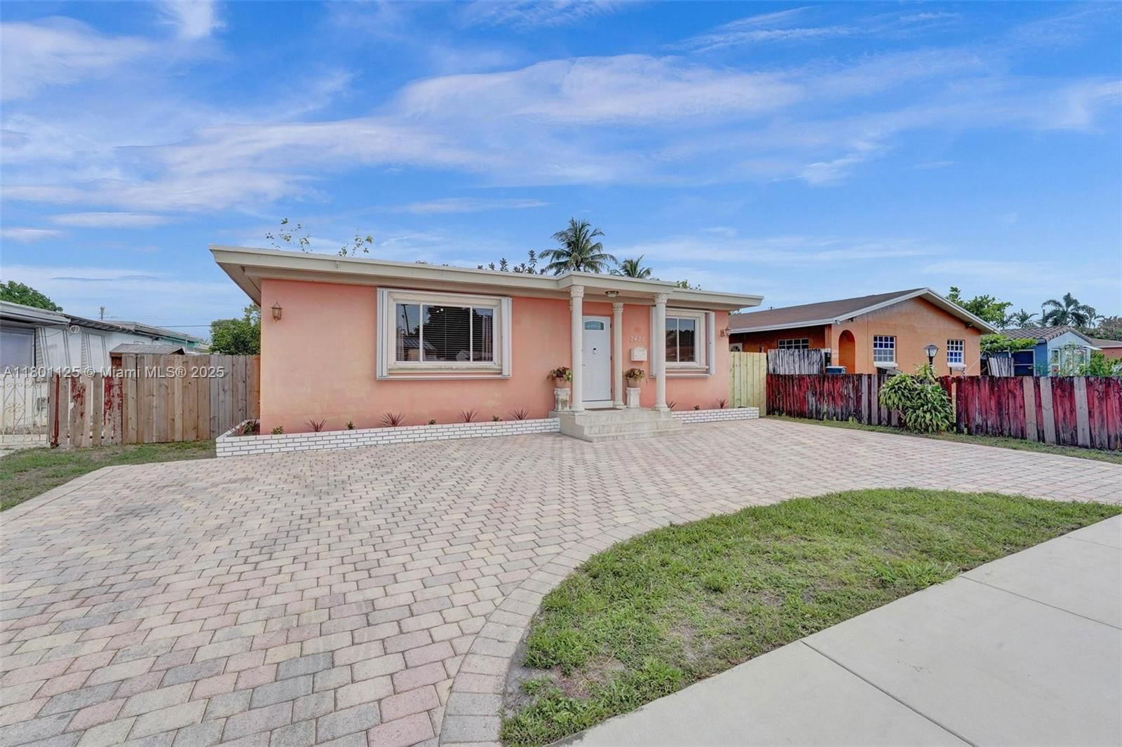 Real estate property located at 2435 Wilson St, Broward, Hollywood Park, Hollywood, FL