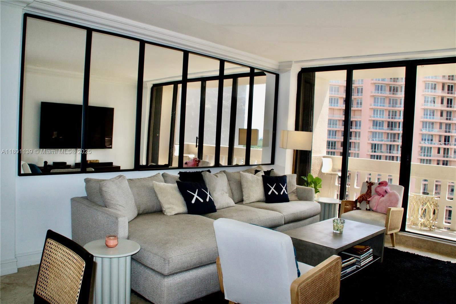 Real estate property located at 90 Edgewater Dr #1222, Miami-dade, Gables Waterway Towers Co, Coral Gables, FL