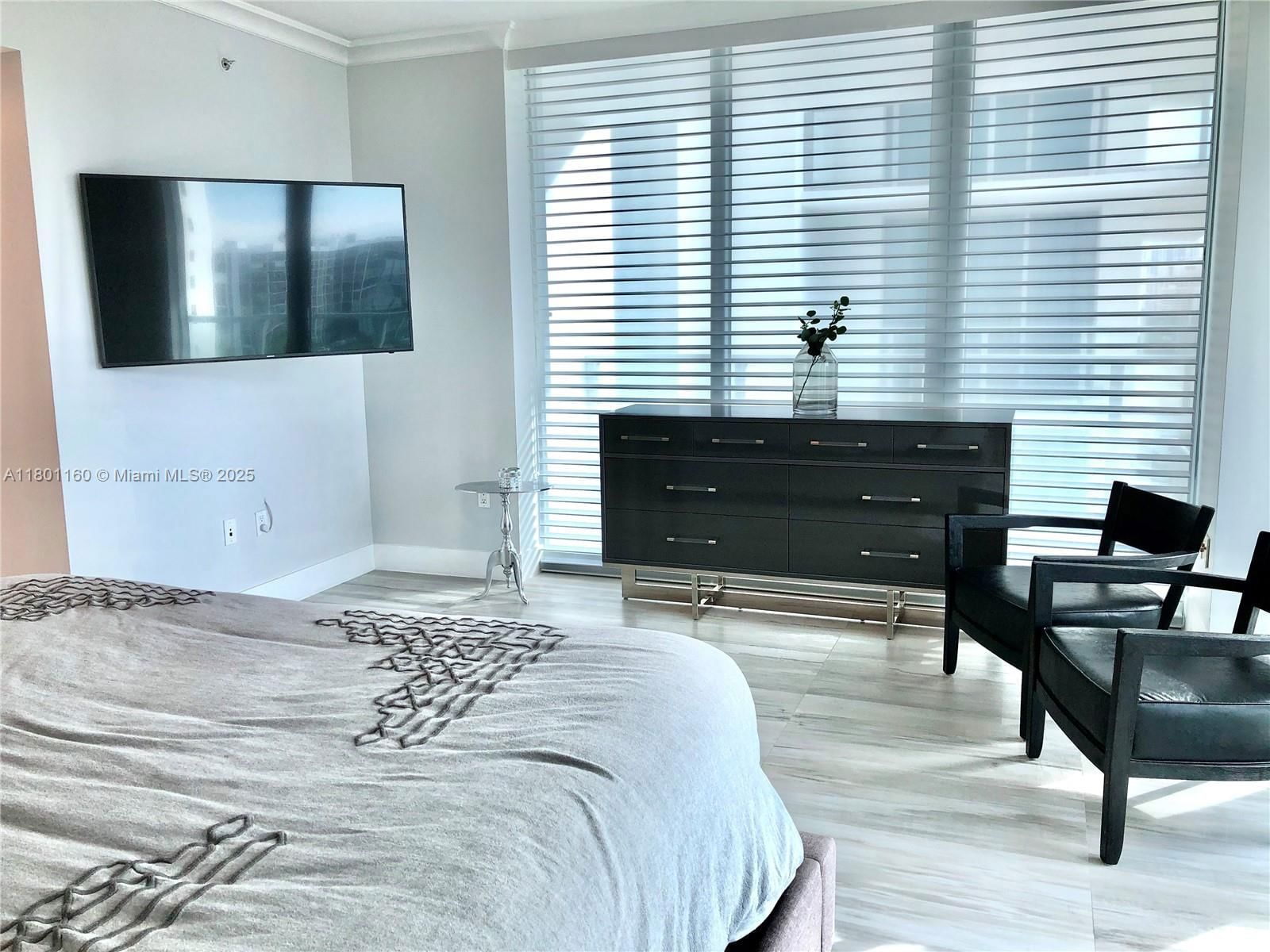 Real estate property located at 3101 Ocean Dr #801, Broward, Ocean Palms Condo, Hollywood, FL