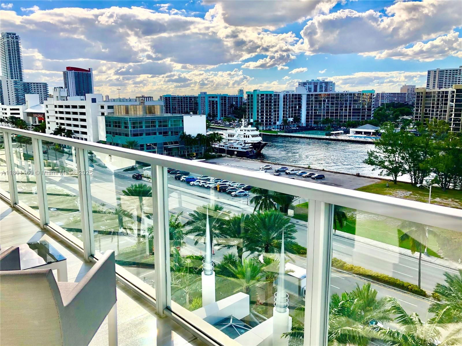 Real estate property located at 3101 Ocean Dr #801, Broward, Ocean Palms Condo, Hollywood, FL