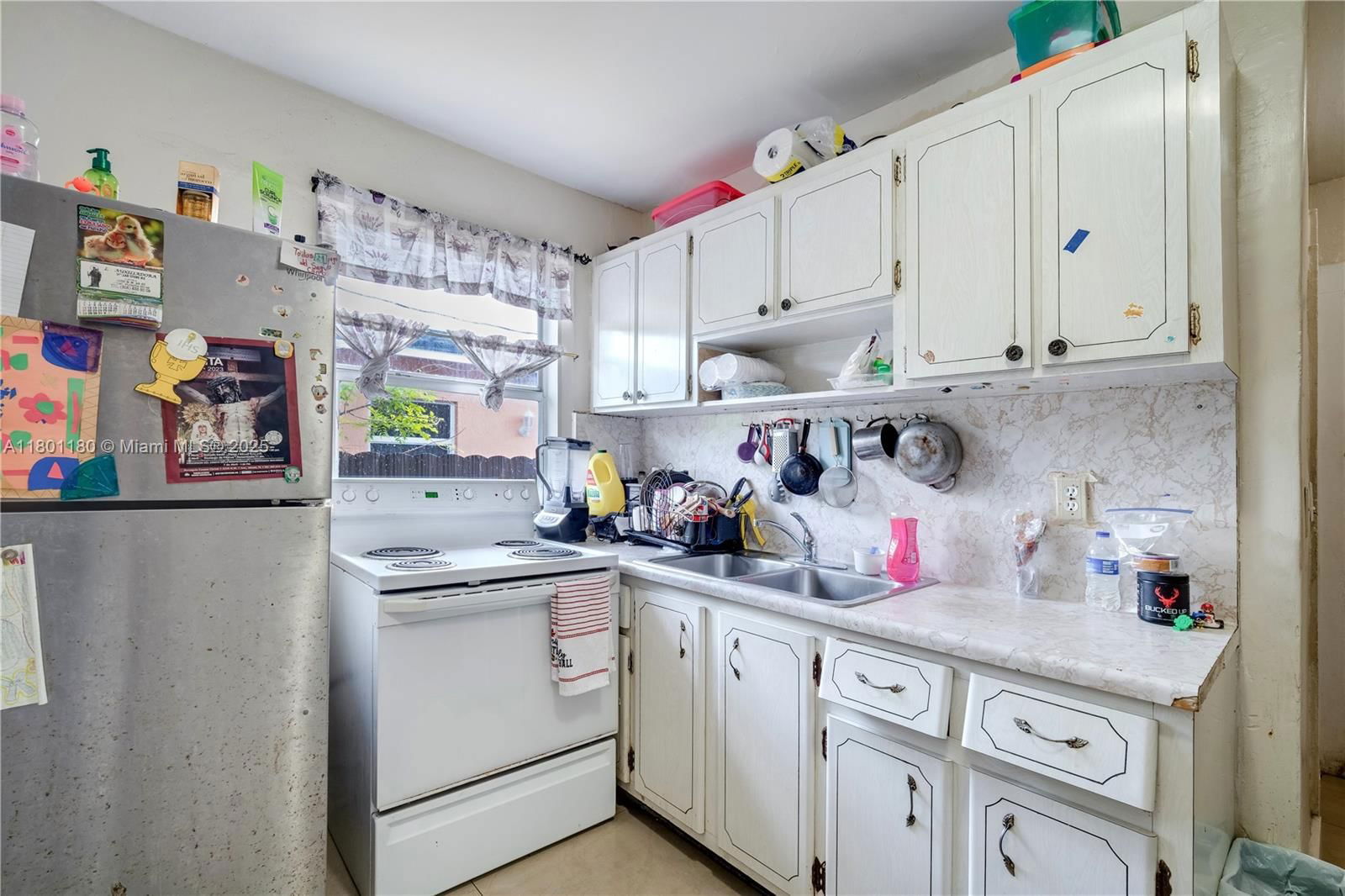 Real estate property located at 3050 22nd Ct, Miami-dade, Glenhaven, Miami, FL