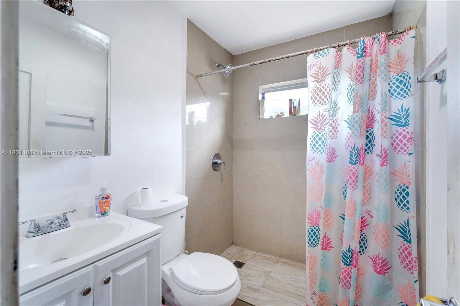 Real estate property located at 3050 22nd Ct, Miami-dade, Glenhaven, Miami, FL