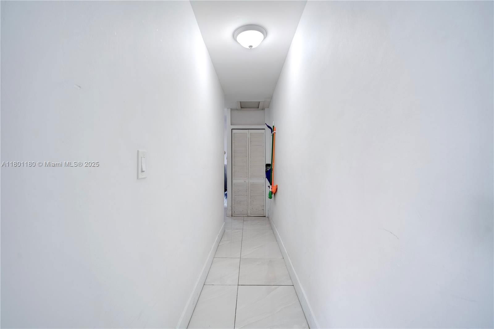 Real estate property located at 3050 22nd Ct, Miami-dade, Glenhaven, Miami, FL