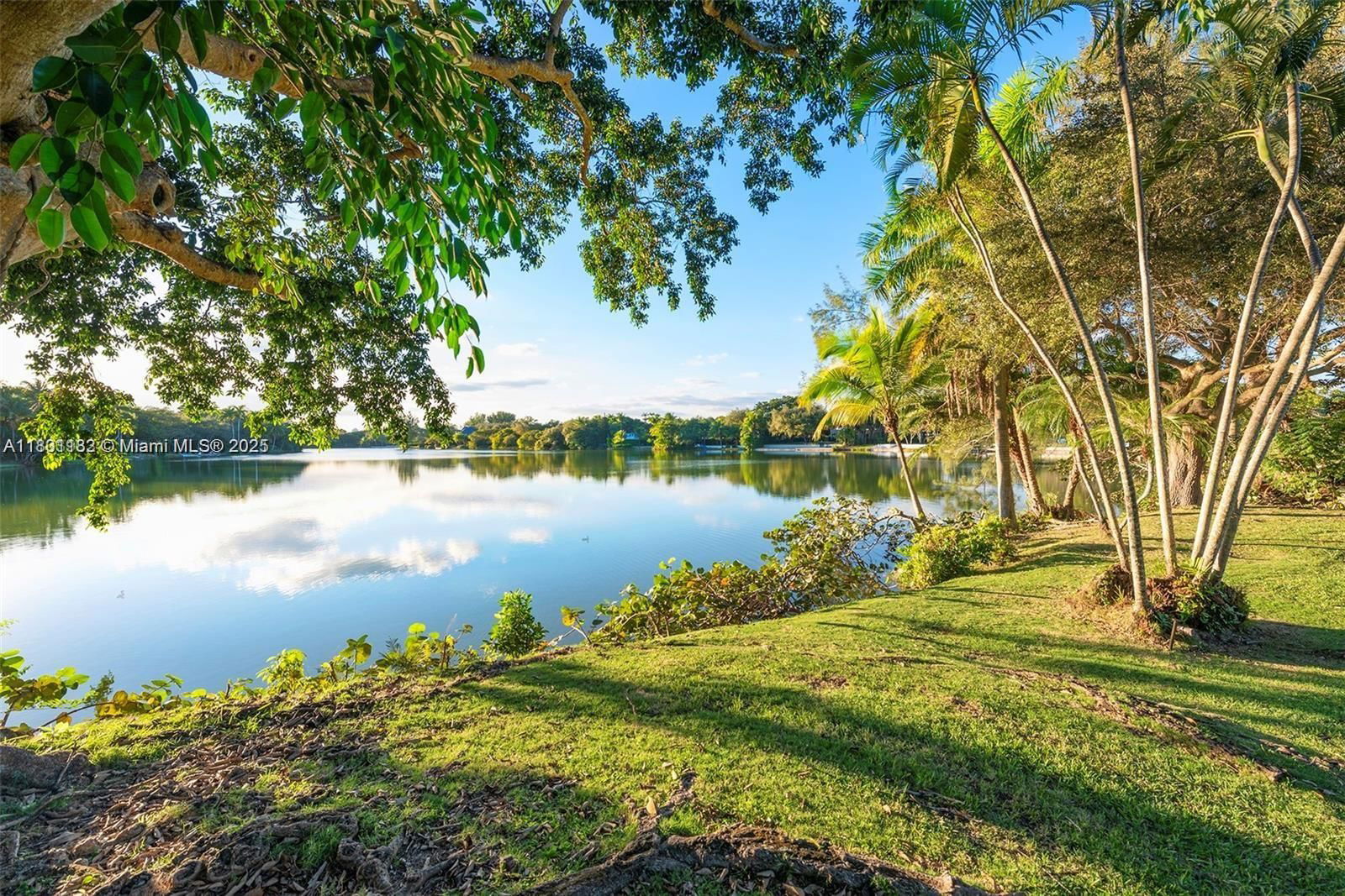 Real estate property located at 9000 School House Rd, Miami-dade, Hammock Lake No 2, Coral Gables, FL