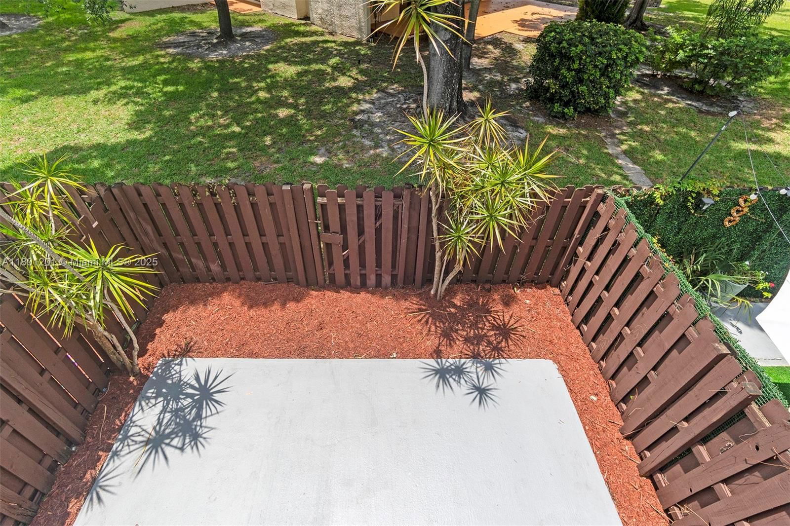 Real estate property located at 125 115th Ter, Broward, Chateaulaine, Plantation, FL