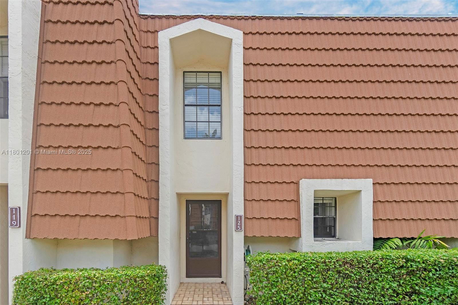 Real estate property located at 125 115th Ter, Broward, Chateaulaine, Plantation, FL