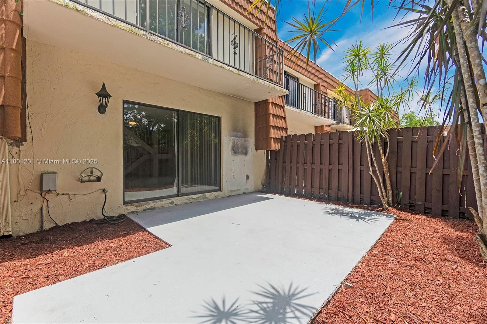 Real estate property located at 125 115th Ter, Broward, Chateaulaine, Plantation, FL