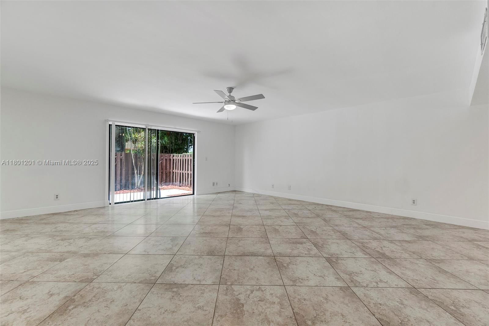 Real estate property located at 125 115th Ter, Broward, Chateaulaine, Plantation, FL