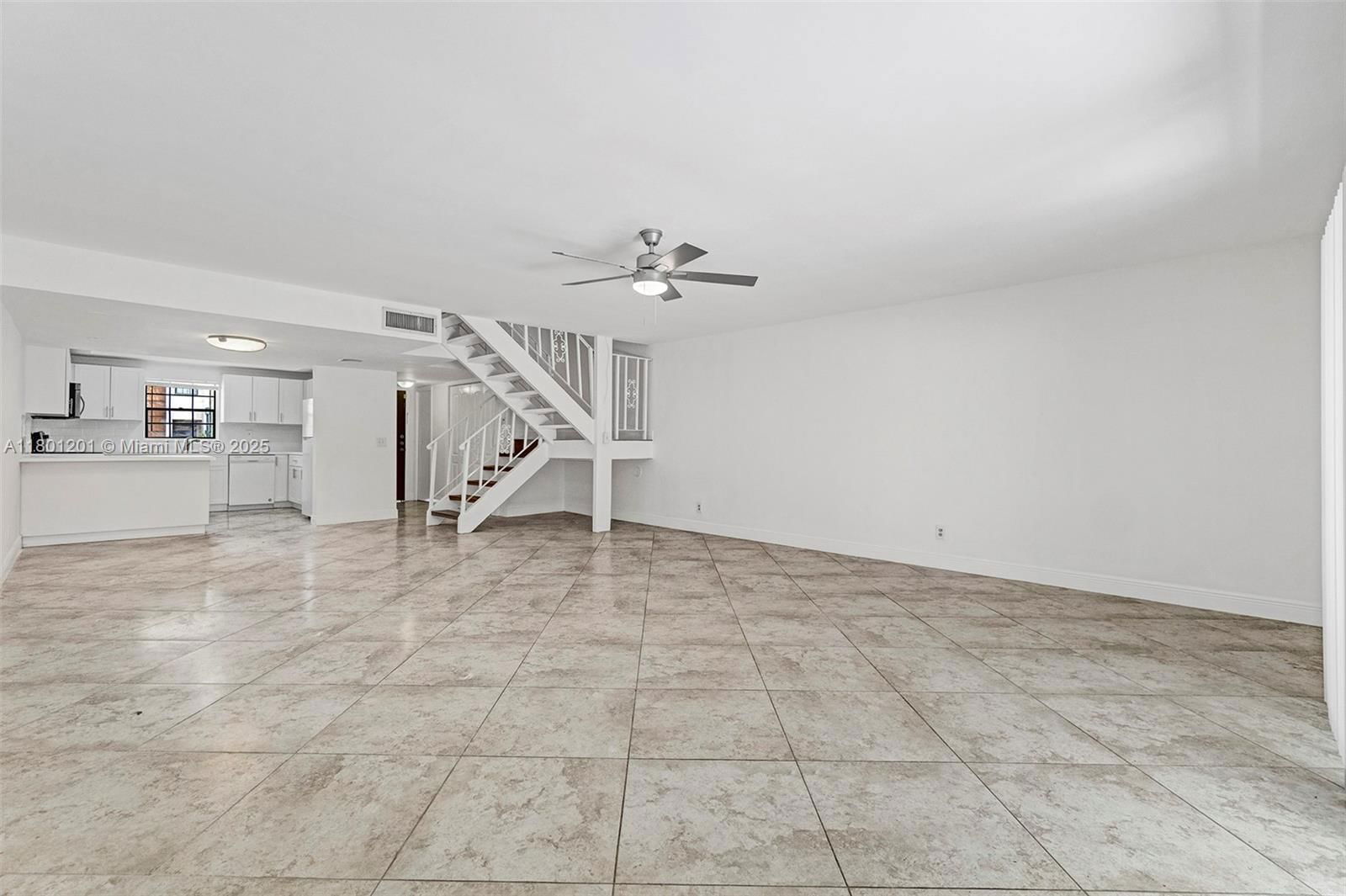 Real estate property located at 125 115th Ter, Broward, Chateaulaine, Plantation, FL