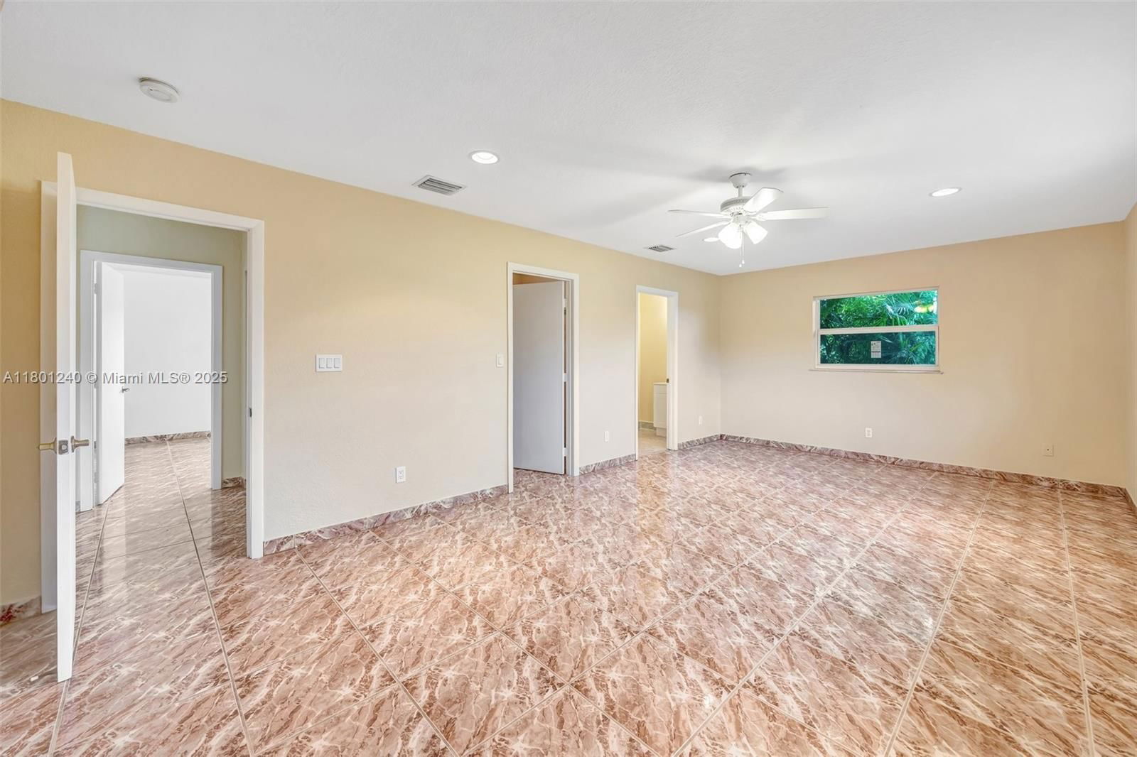 Real estate property located at 20707 240th St, Miami-dade, Bonanza Ranch Estates, Homestead, FL