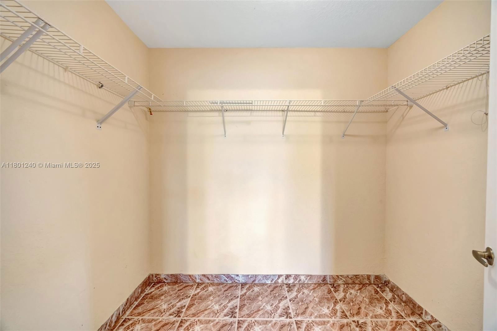 Real estate property located at 20707 240th St, Miami-dade, Bonanza Ranch Estates, Homestead, FL