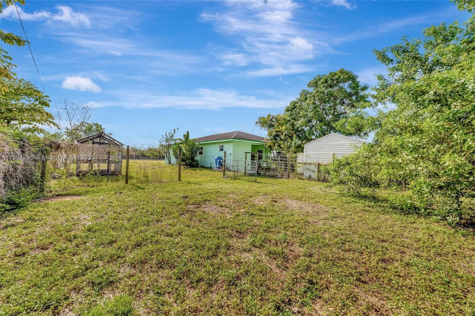 Real estate property located at 20707 240th St, Miami-dade, Bonanza Ranch Estates, Homestead, FL