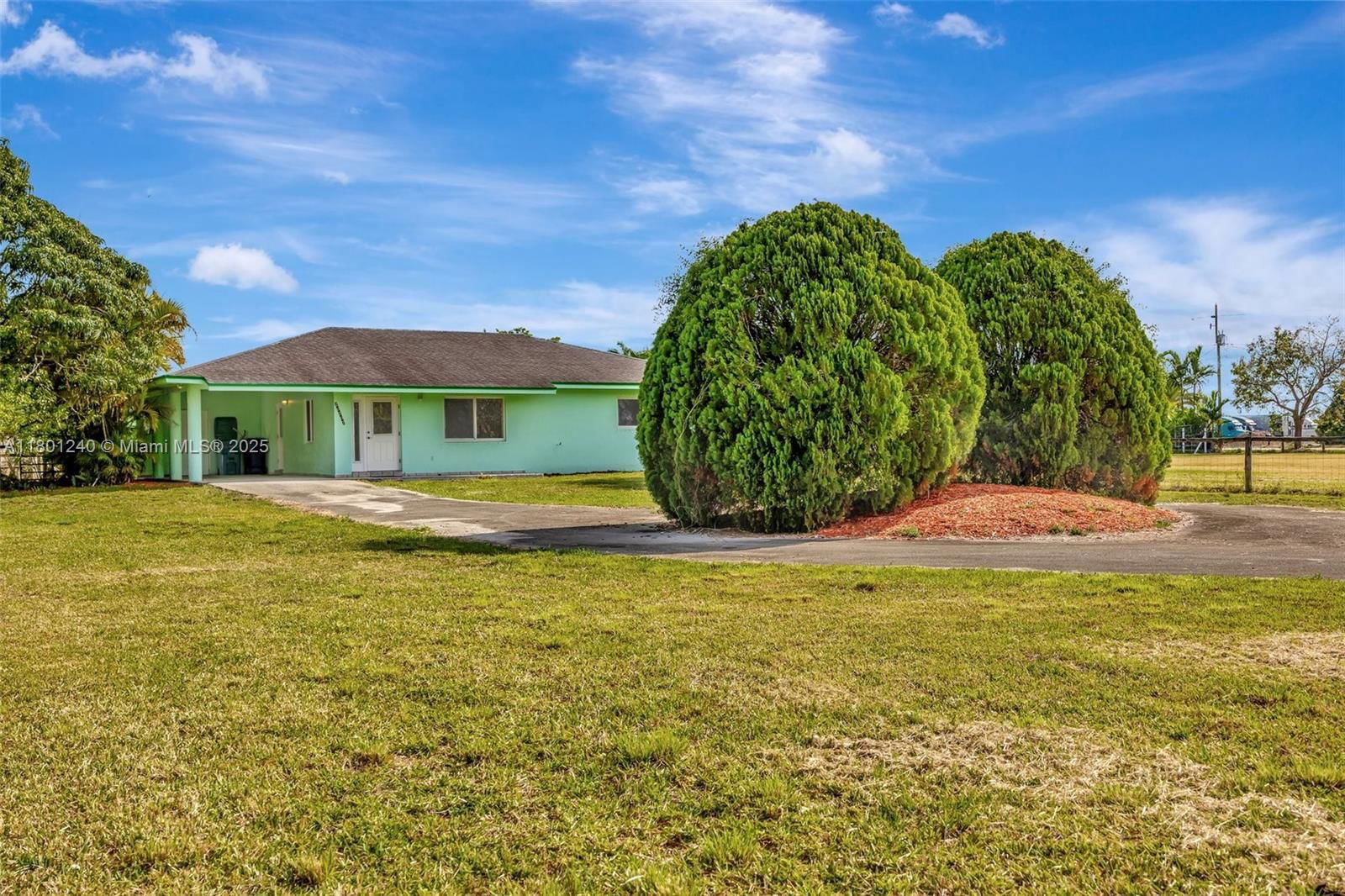Real estate property located at 20707 240th St, Miami-dade, Bonanza Ranch Estates, Homestead, FL