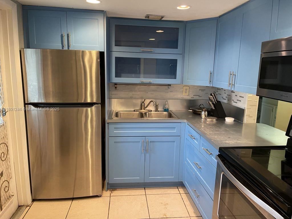 Real estate property located at 1850 169th St #102, Miami-dade, Chancellor Hall Condo, North Miami Beach, FL