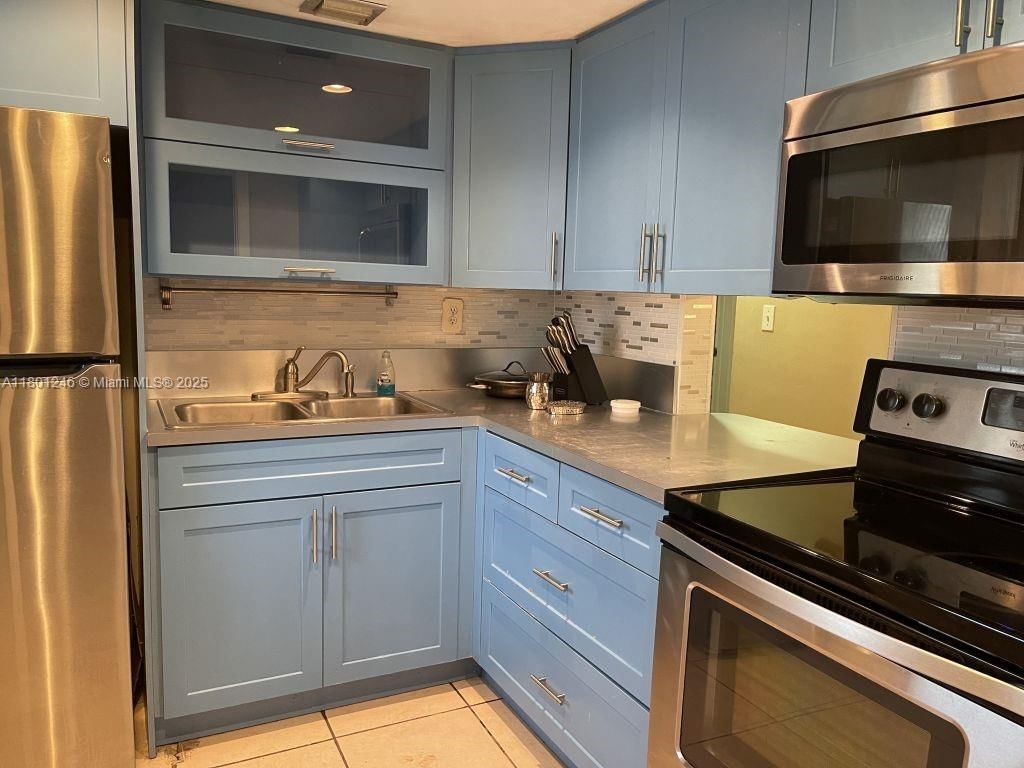 Real estate property located at 1850 169th St #102, Miami-dade, Chancellor Hall Condo, North Miami Beach, FL