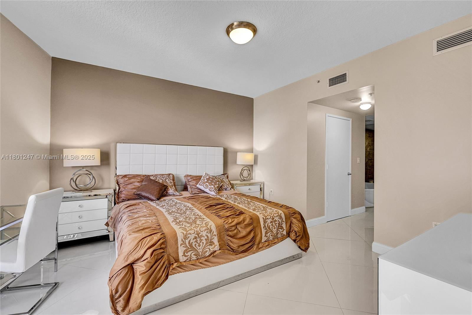 Real estate property located at 16275 Collins Ave #2002, Miami-dade, Sayan Condo, Sunny Isles Beach, FL