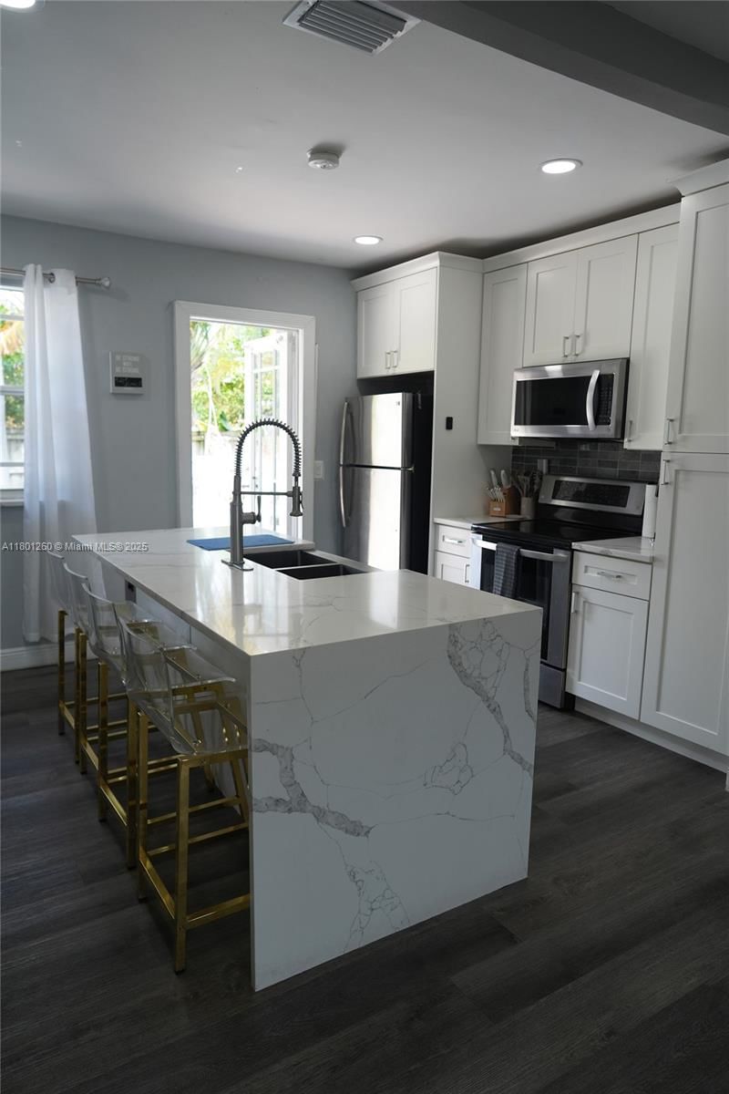 Real estate property located at 1401 14th Ct, Broward, Verena Park, Fort Lauderdale, FL