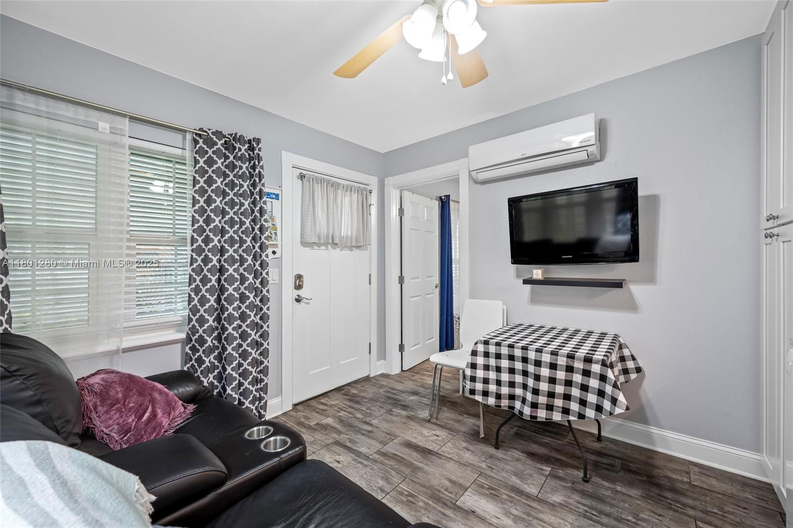 Real estate property located at 400 5th Avenue S, Pinellas, South Green Spgs Rep, Clearwater, FL