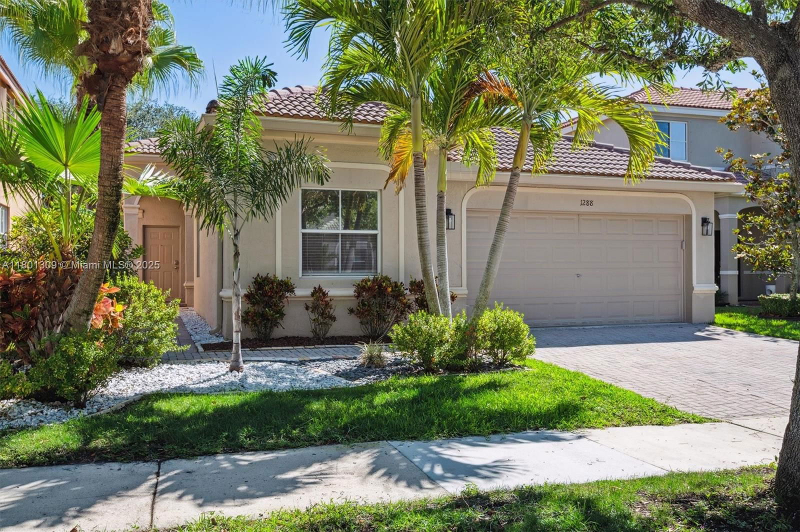 Real estate property located at 1288 Chinaberry Dr, Broward, Sector 2-parcels 1 2 3 4, Weston, FL