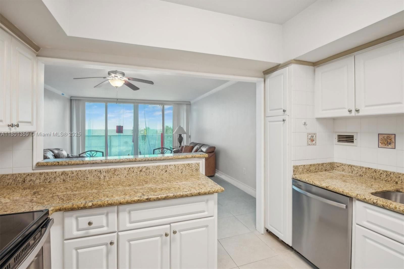Real estate property located at 3505 Ocean Dr #420, Broward, Alexander Towers Condo, Hollywood, FL