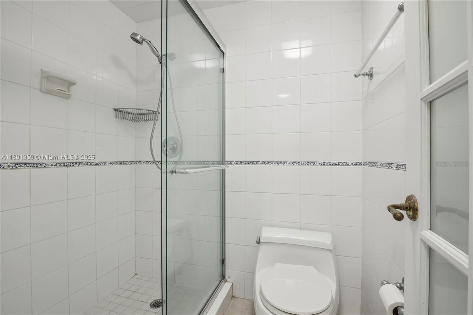 Real estate property located at 3505 Ocean Dr #420, Broward, Alexander Towers Condo, Hollywood, FL