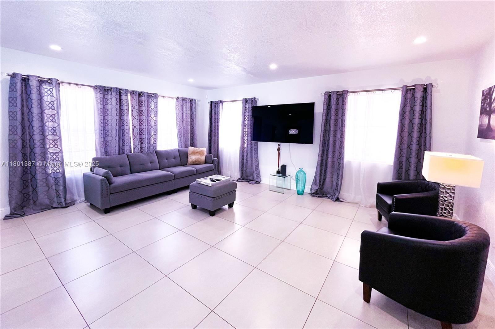 Real estate property located at 4420 30th Ct, Broward, Lauderdale Lakes West Gat, Lauderdale Lakes, FL
