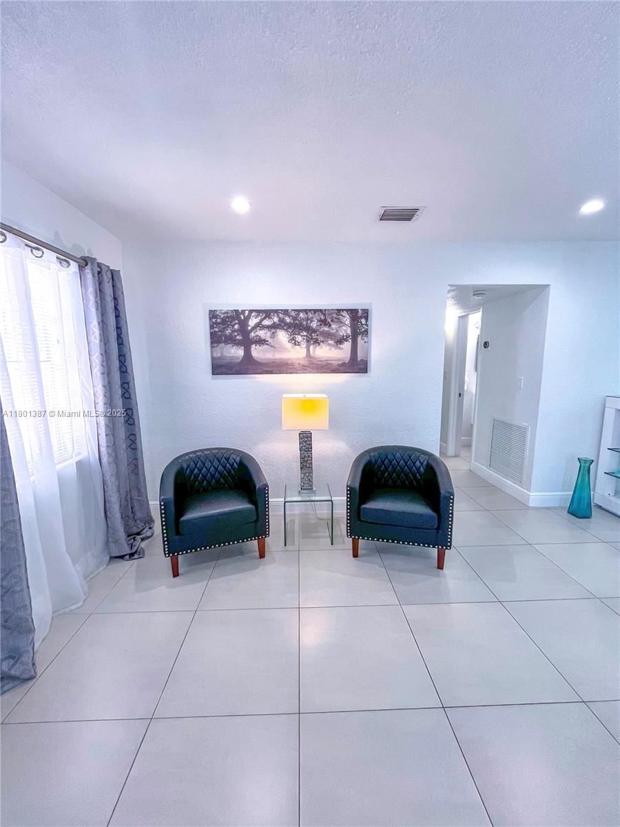 Real estate property located at 4420 30th Ct, Broward, Lauderdale Lakes West Gat, Lauderdale Lakes, FL