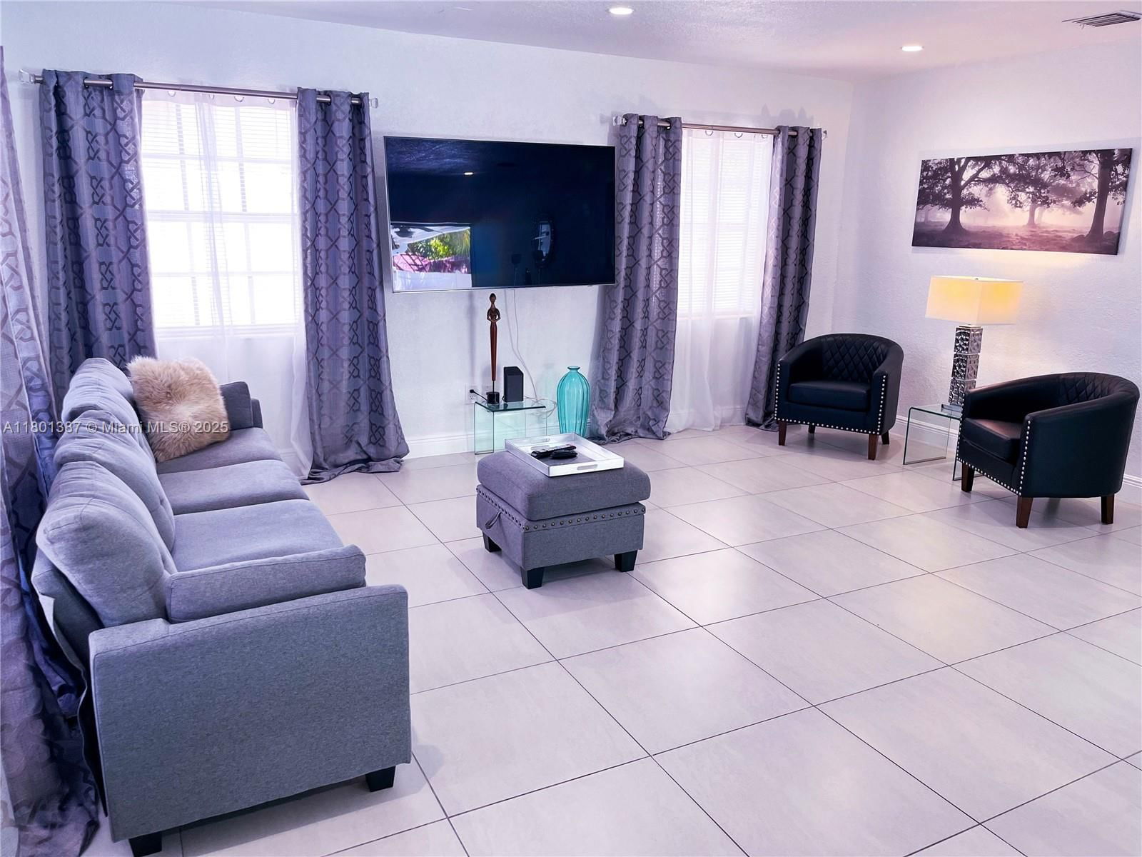 Real estate property located at 4420 30th Ct, Broward, Lauderdale Lakes West Gat, Lauderdale Lakes, FL