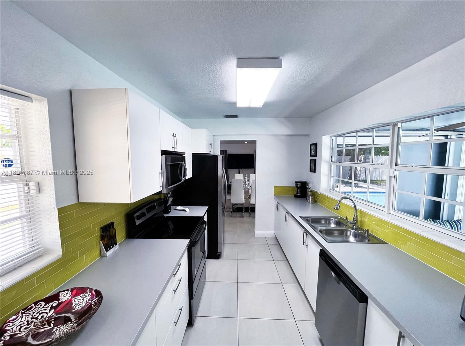 Real estate property located at 4420 30th Ct, Broward, Lauderdale Lakes West Gat, Lauderdale Lakes, FL
