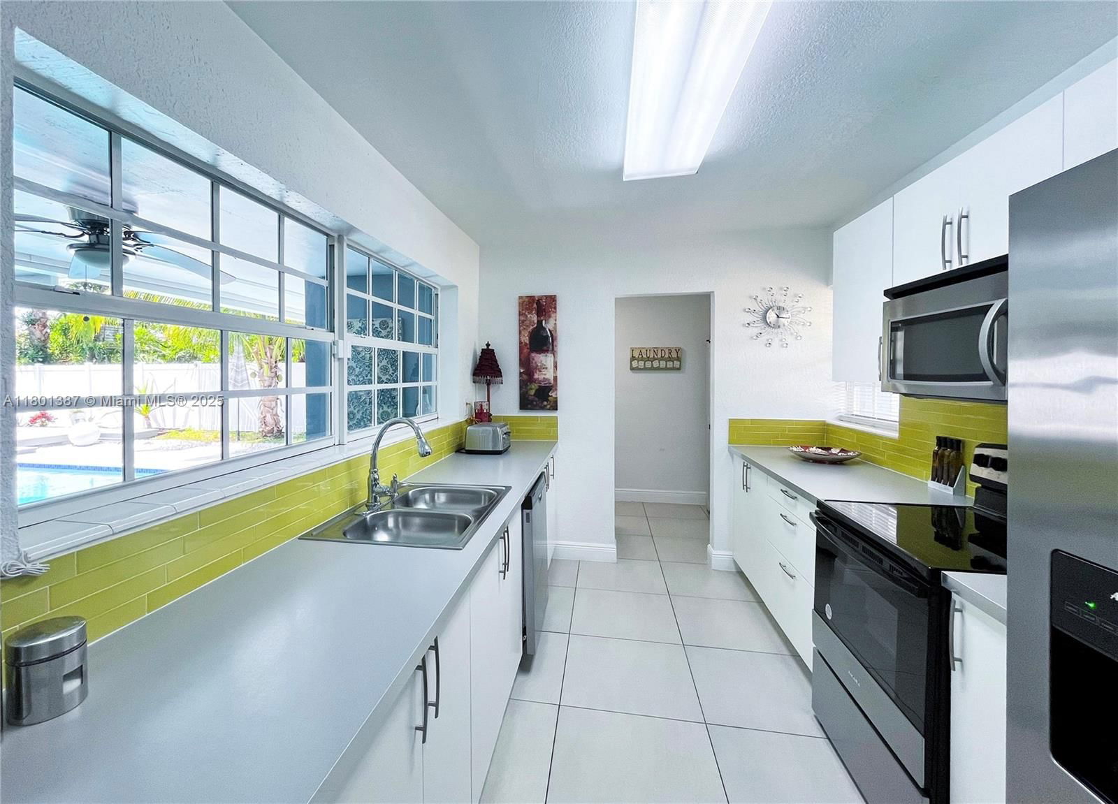 Real estate property located at 4420 30th Ct, Broward, Lauderdale Lakes West Gat, Lauderdale Lakes, FL