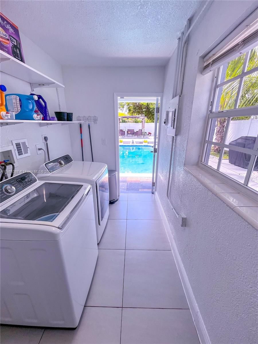 Real estate property located at 4420 30th Ct, Broward, Lauderdale Lakes West Gat, Lauderdale Lakes, FL