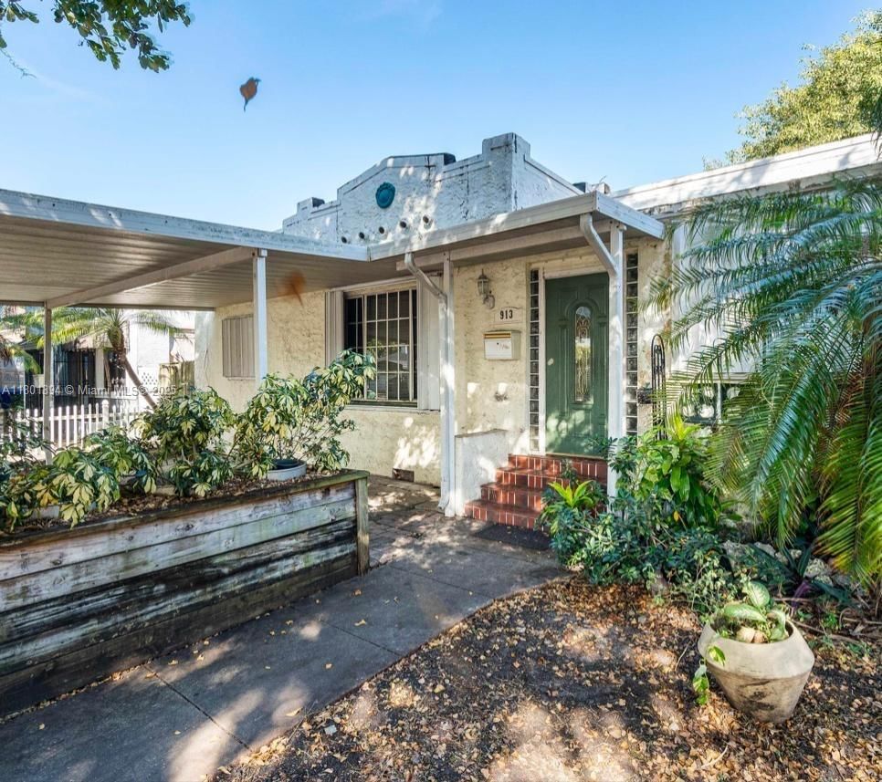 Real estate property located at 913 46th St, Miami-dade, Bay Vista Park Amd Pl, Miami, FL