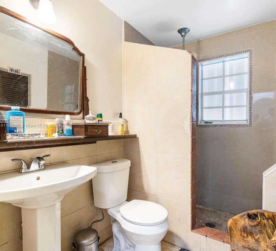 Real estate property located at 913 46th St, Miami-dade, Bay Vista Park Amd Pl, Miami, FL