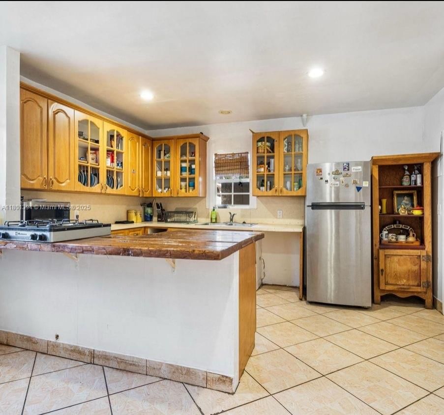 Real estate property located at 913 46th St, Miami-dade, Bay Vista Park Amd Pl, Miami, FL