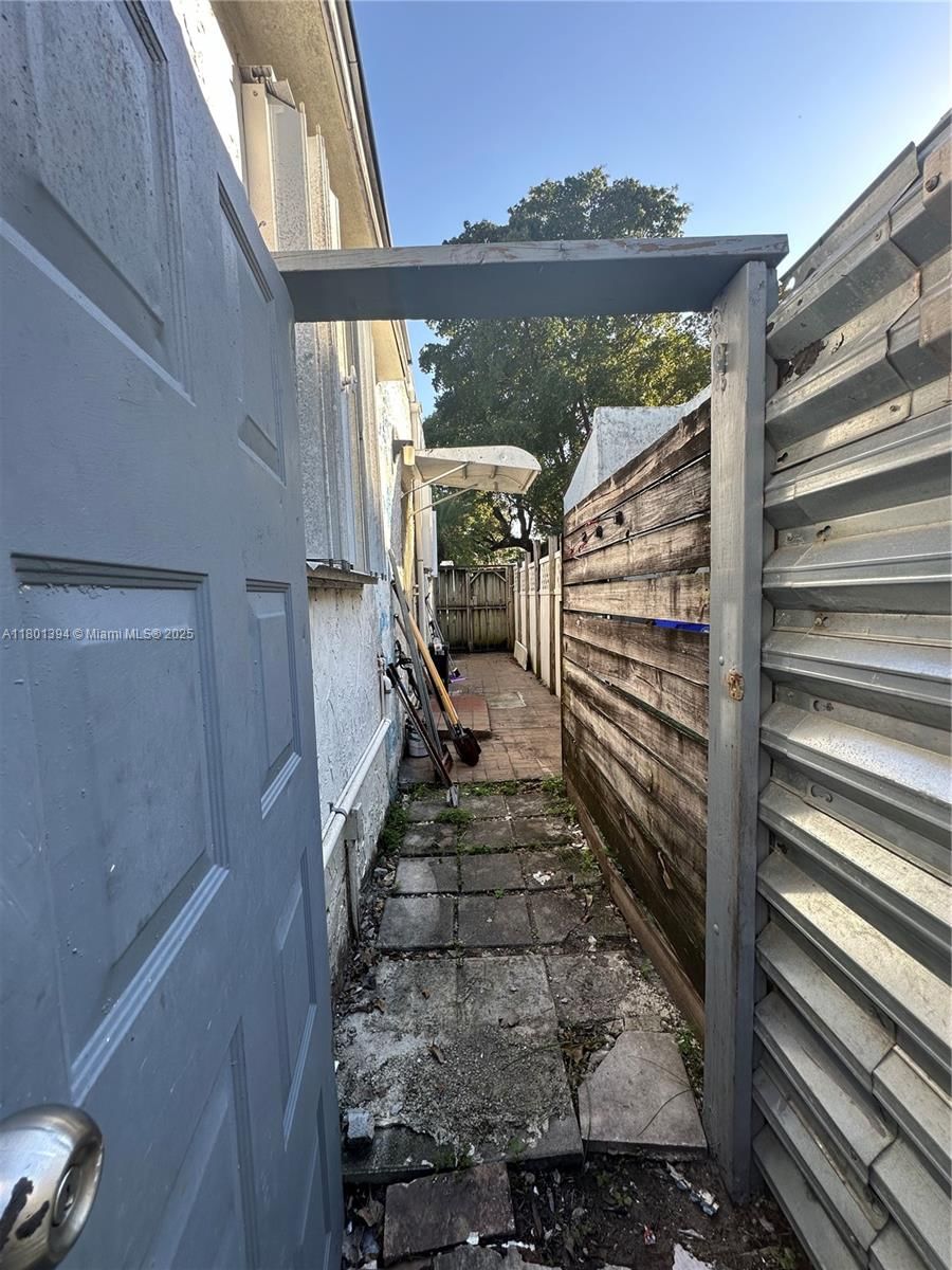 Real estate property located at 913 46th St, Miami-dade, Bay Vista Park Amd Pl, Miami, FL